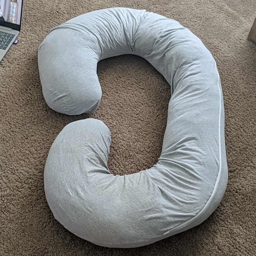 Leachco maternity/pregnancy pillow